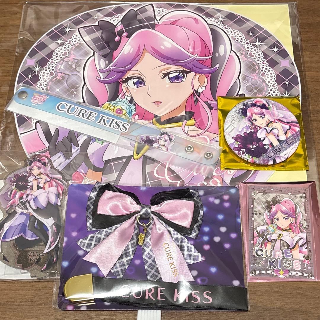 プリキュア　キミプリ　感謝祭　キュアキッス　缶バッジ　アクスタ　うちわ