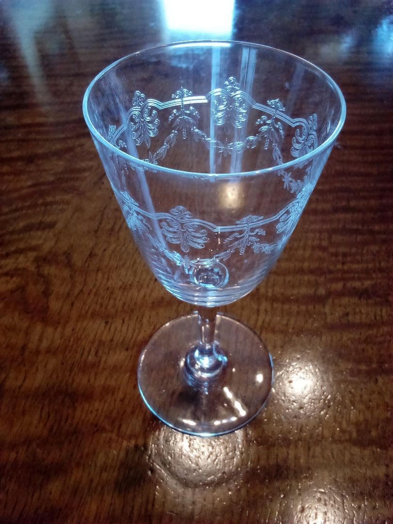 フランス オ—ルドバカラ ワイングラス 「ボ—アルネ」