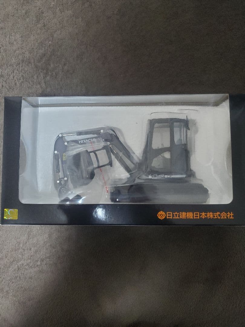 日立建機 ZX35U 油圧ショベル ミニモデル　フィギュア