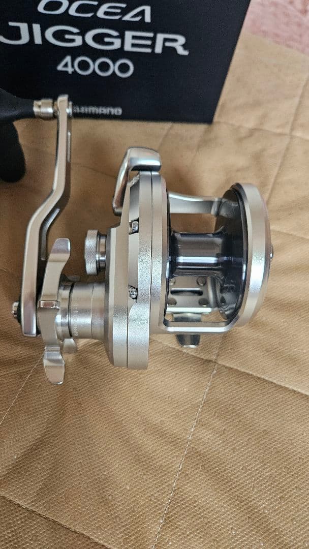 20オシアジガー 4000 中古美品