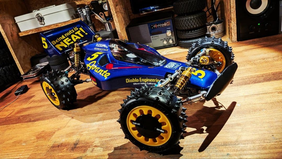 まき様納車待ちウレタン塗装仕上タミヤアバンテ希少廃盤TRE01 ファインスペック