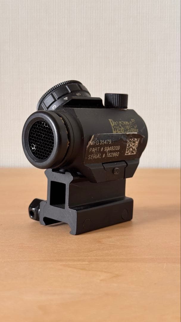 Bushnell TRS-25ドットサイト　実物