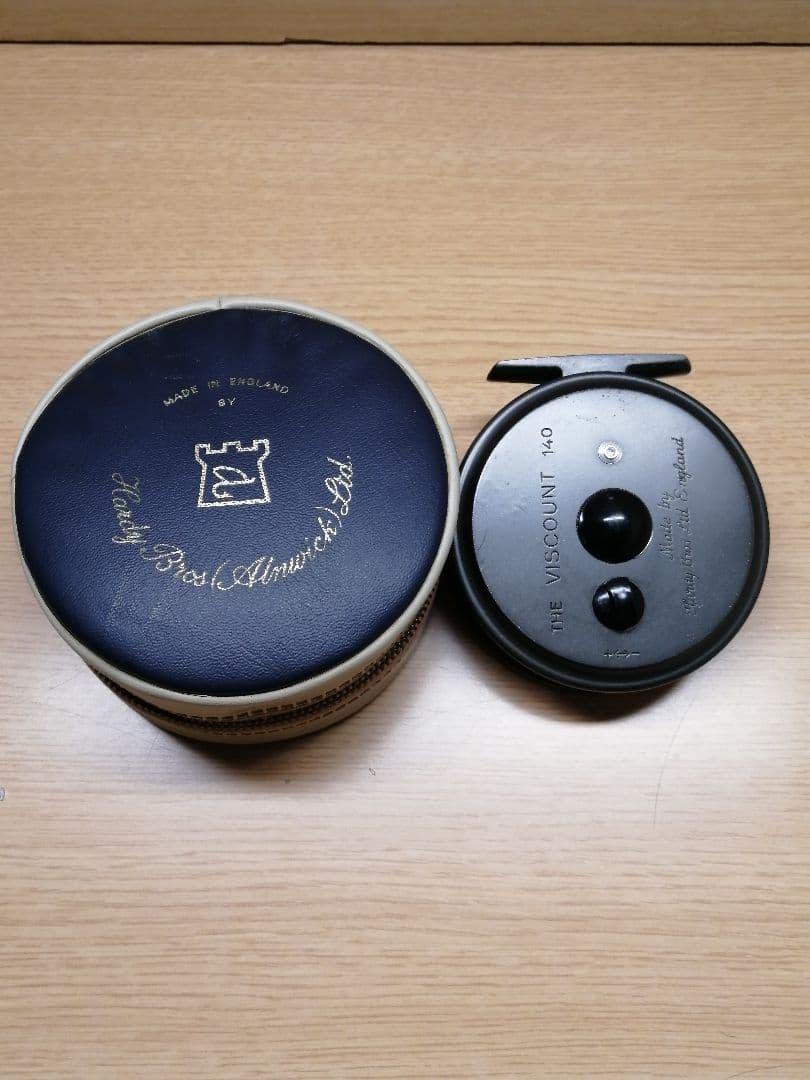 Hardy Bros. フライリール ブラック