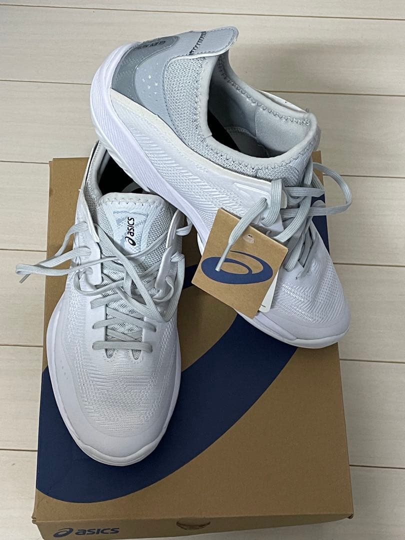 アシックス　グライドノヴァff3 新品 タグ付き