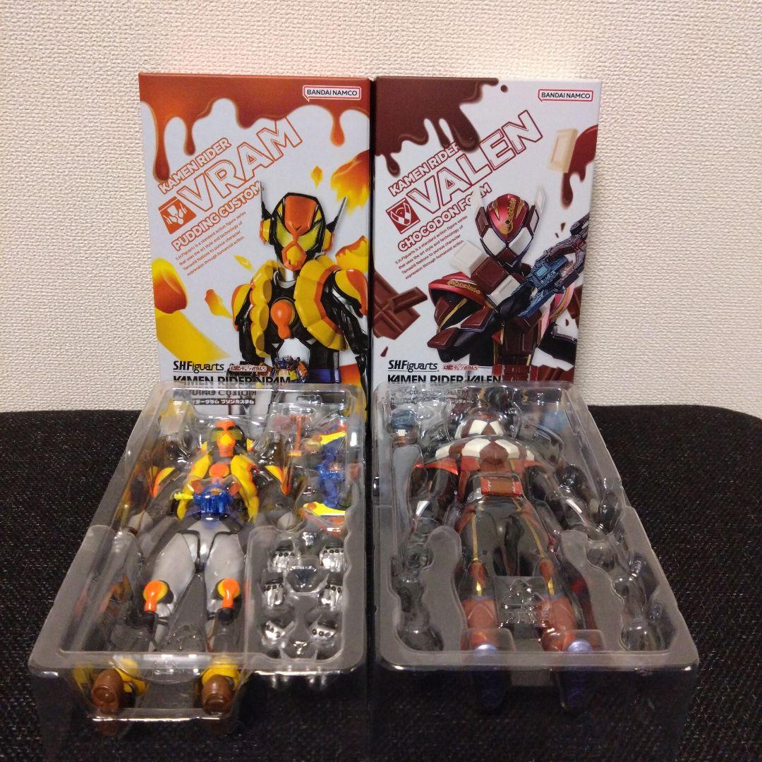 s.h figures 仮面ライダーヴァレン・ヴラム セット