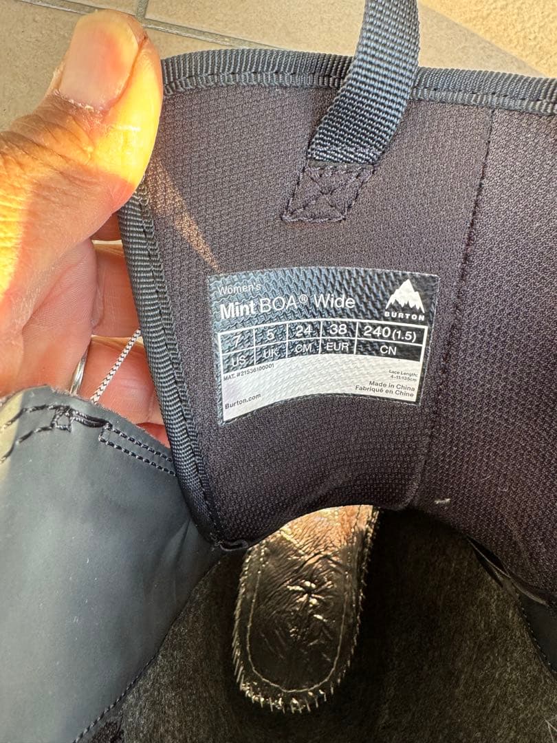 ウィメンズ Burton ミント BOA® ワイド スノーボードブーツ