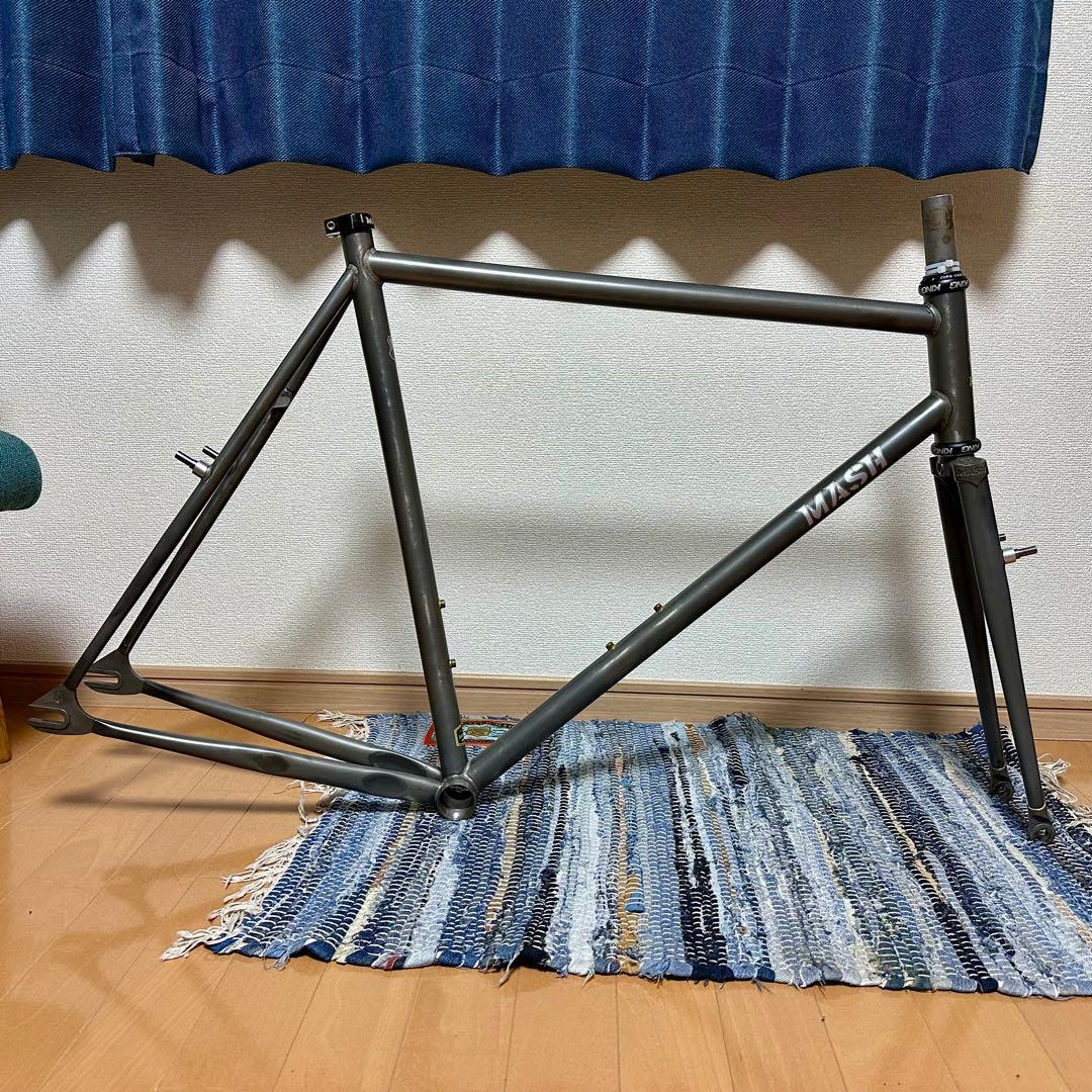 MASH ピストフレーム Chris King付き