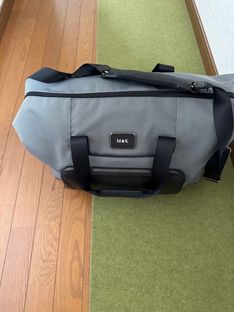 TUMI ボストンバッグ グレー