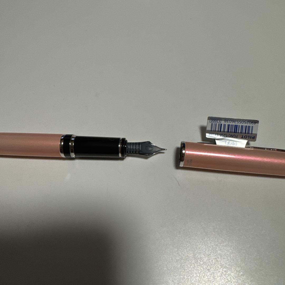 パイロット　万年筆　2017年限定万年筆　グランセ　春花　限定版　中字　Ｍニブ