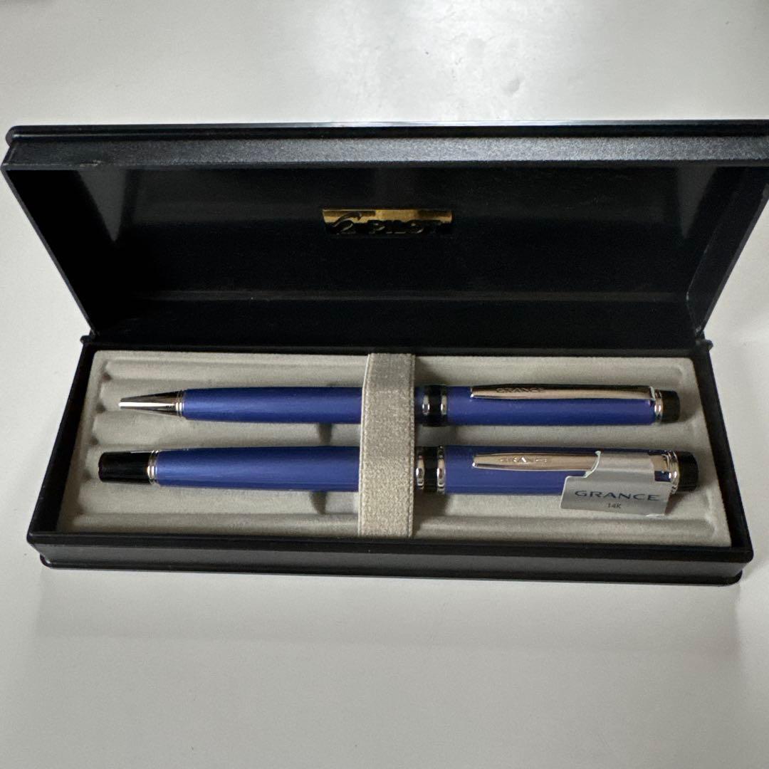 パイロット　2010年限定万年筆　Ｆニブ　細字　ボールペン　グランセ　あじさい