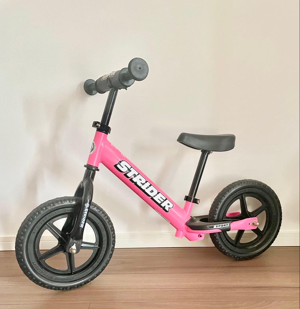 【美品】ストライダー（日本正規品）ピンク