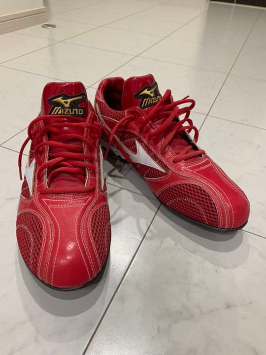 ミズノプロ 新井貴浩モデル　広島　レプリカスパイク
