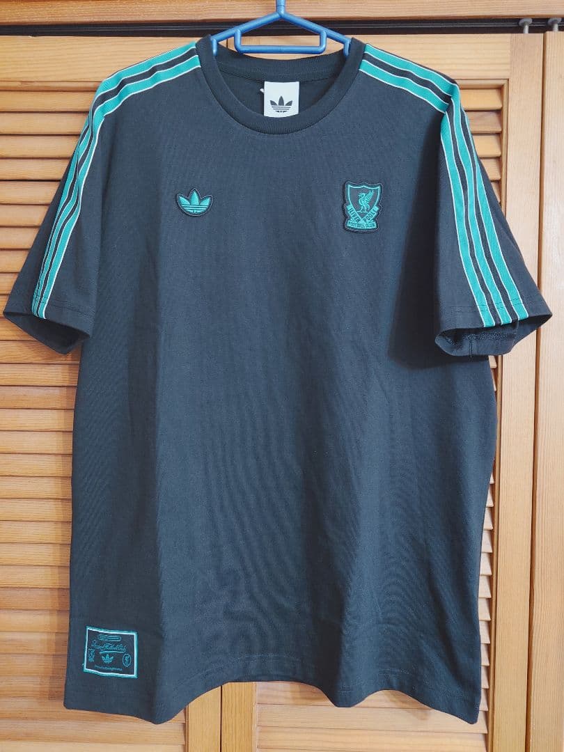 リバプール　25-26　アディダスオリジナルス　Tシャツ