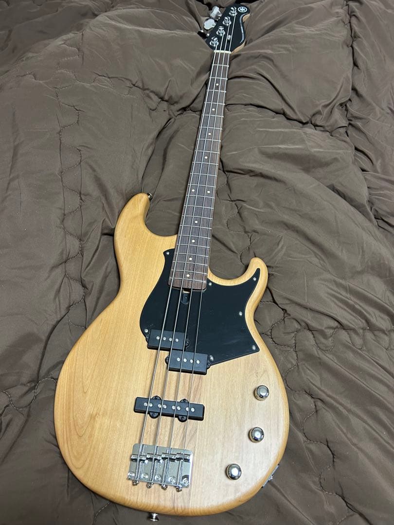 ベース YAMAHA BB234