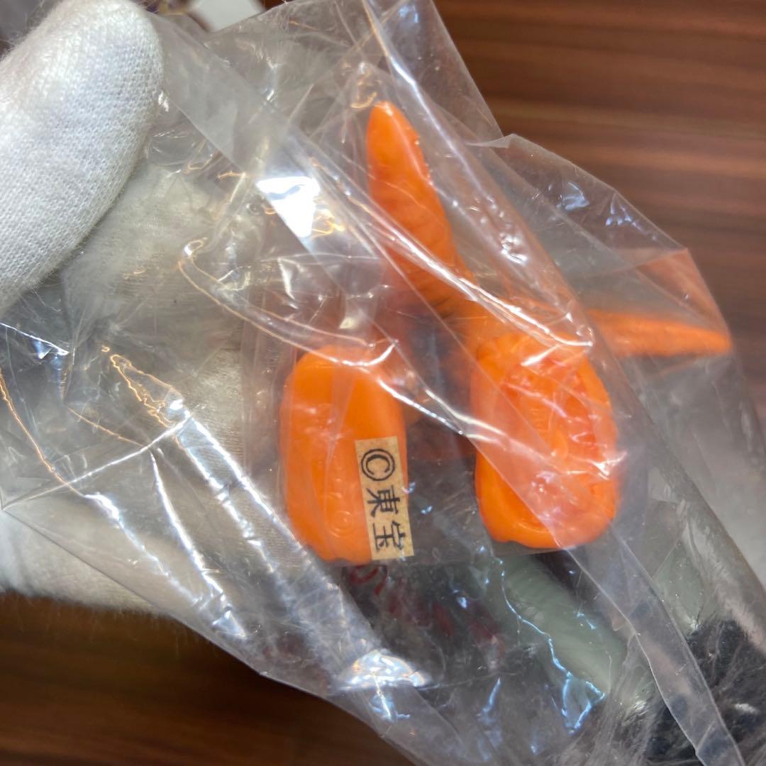 M1号 X星人 ミニキングギドラ付き 5782