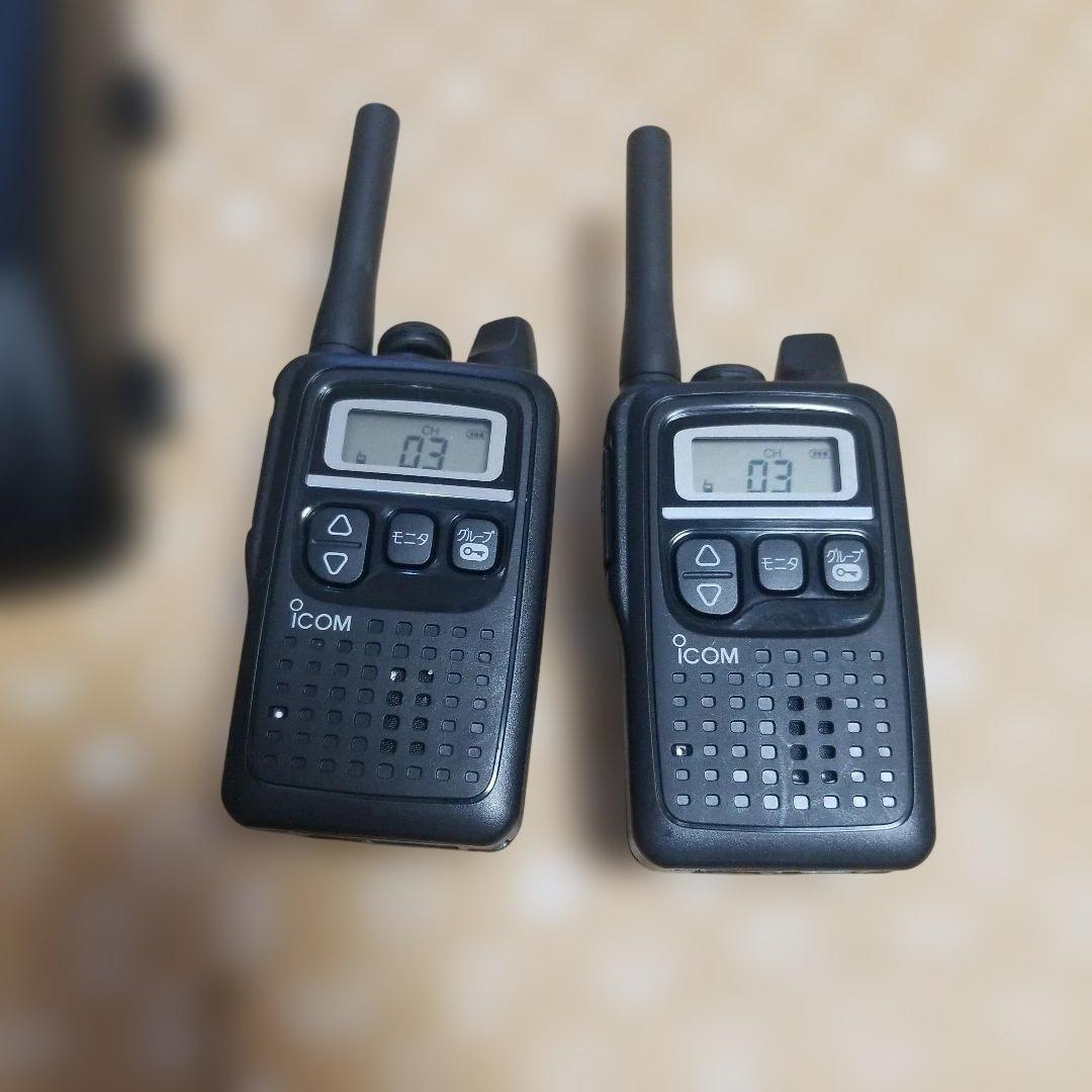 iCOM トランシーバー　IC-4300 BC-200充電器セット　②
