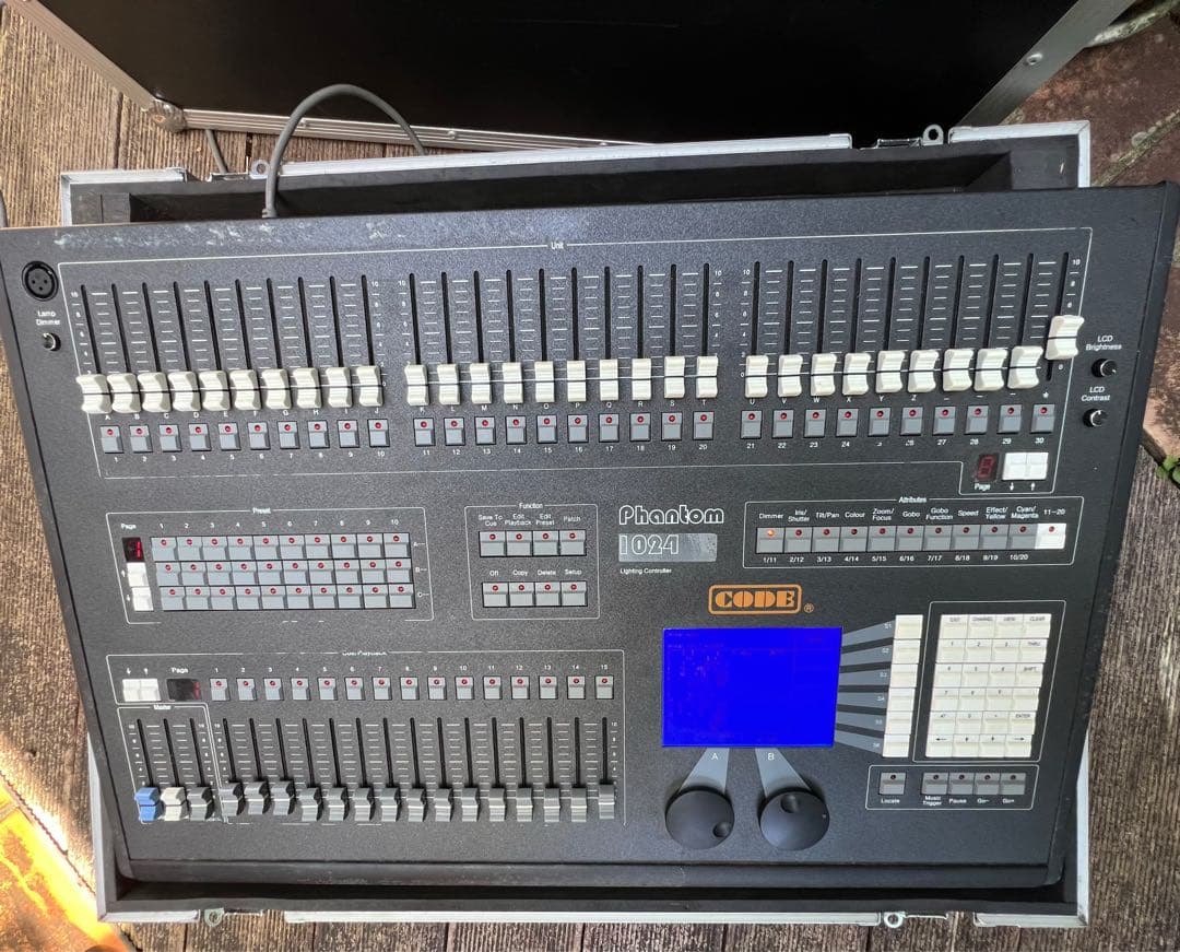 照明舞台機材Phantom 1024 ライティングコントローラー　※ジャンク品