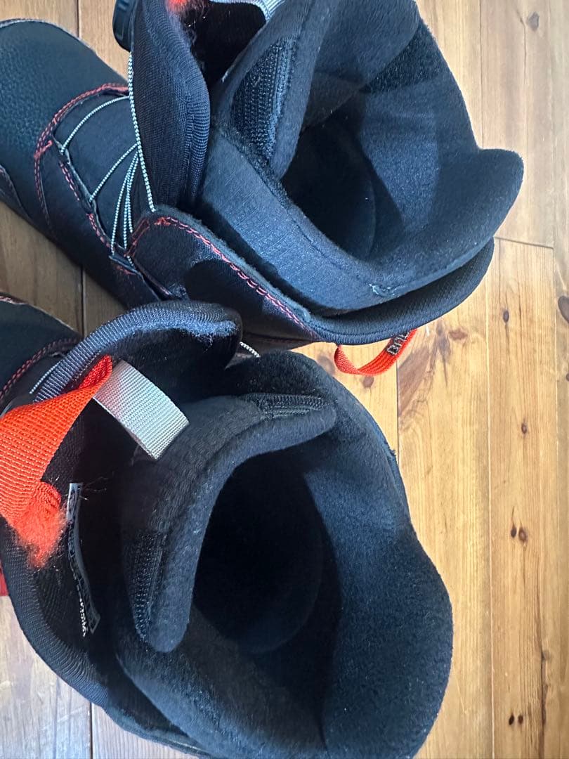 スノーボードブーツ ボアシステム搭載