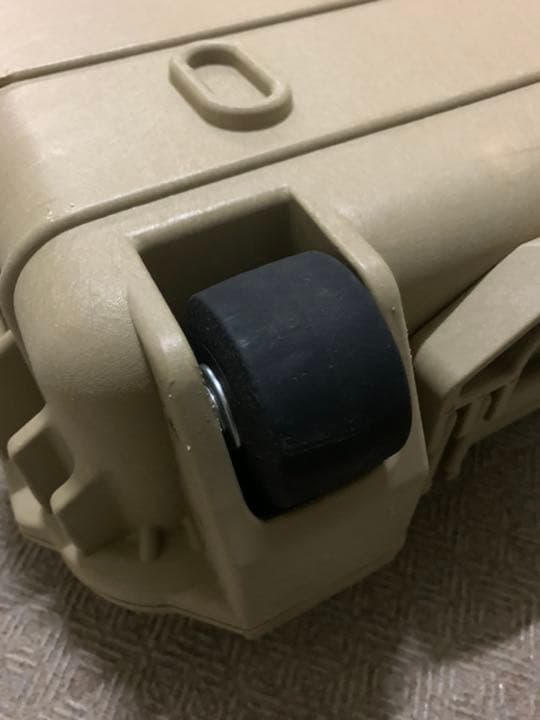 ペリカン Pelican 1720 Case with Foam デザートタン