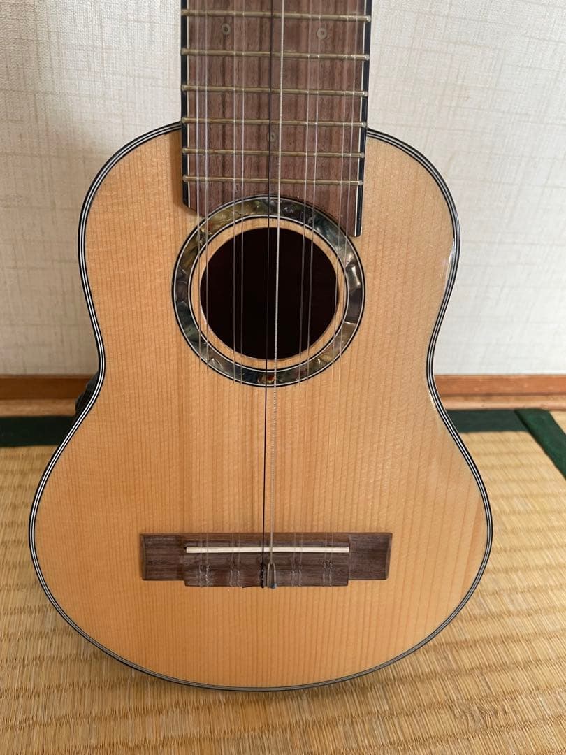 チャランゴ［エレキアコスティック］made in Perú お正月セール‼️