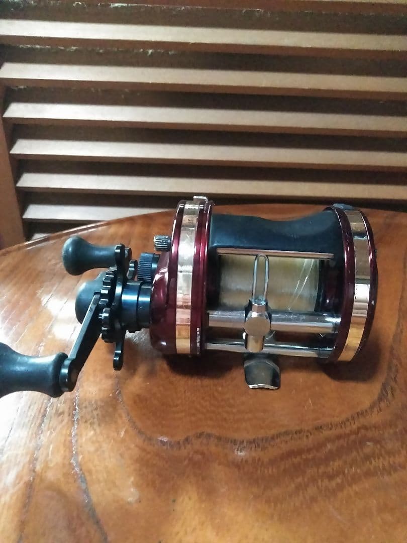 Abu ガルシア アンバサダー　6500C-3右巻きハンドル