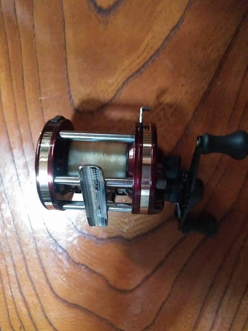 Abu ガルシア アンバサダー　6500C-3右巻きハンドル