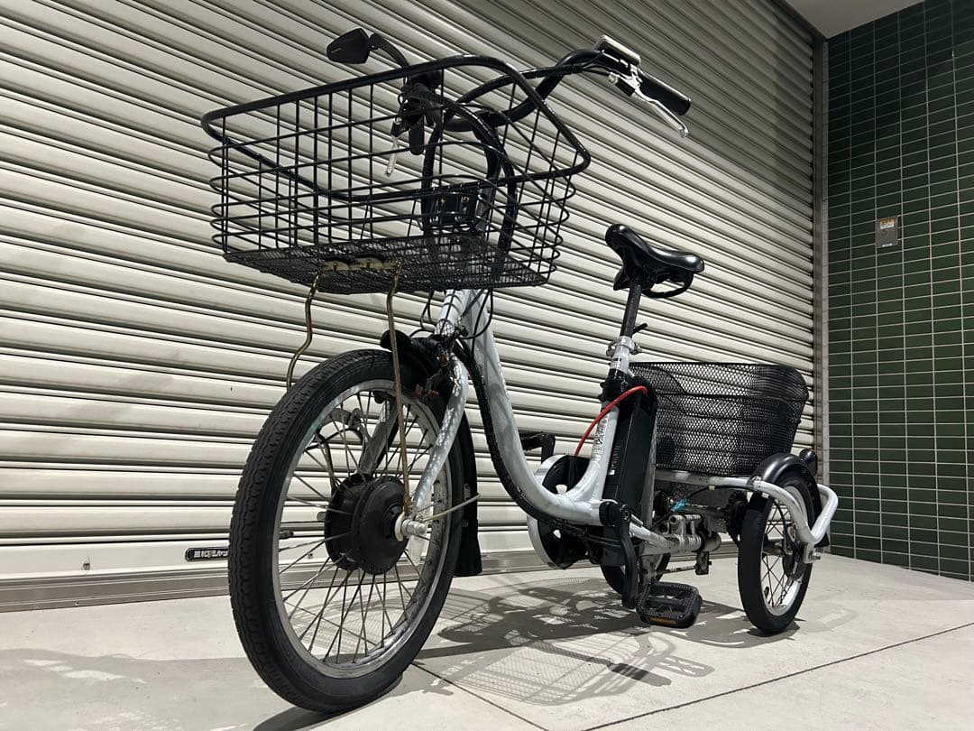 兵庫県神戸市より！ミムゴ三輪電動自転車アシラクpetit修理ベースですが乗れます