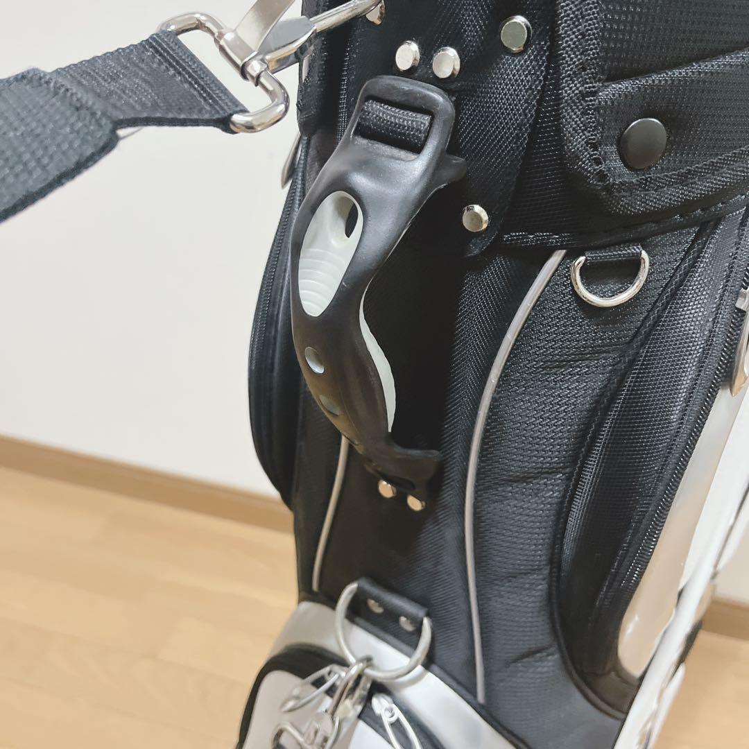 K251 TaylorMade キャディバック 白黒