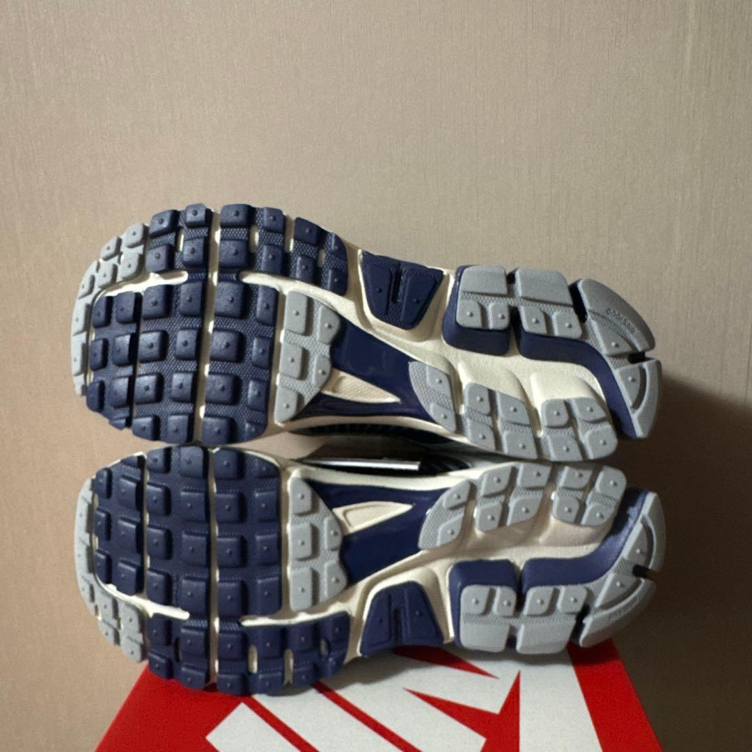 新品未使用　Nike Zoom VOMERO5 ボレロ /27.5