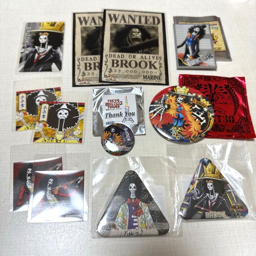 ワンピースタワートンガリ缶バッジ ブルック2種&4周年ステッカー他ブルックセット