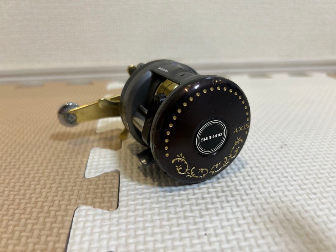 シマノ　AXIS 401F 左巻き