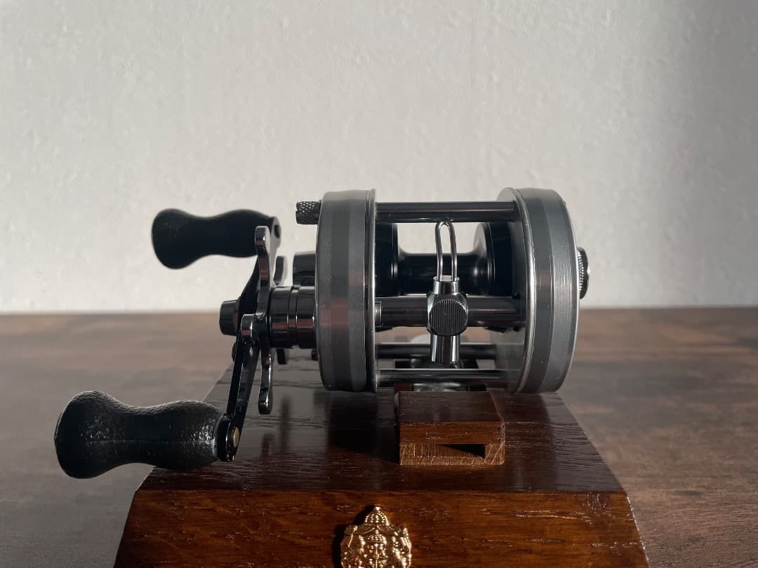 ABU Ambassadeur 2500C IAR アブ アンバサダー シルバー