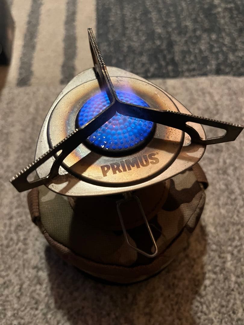 アウトドアバーナーとランタン　PRIMUS