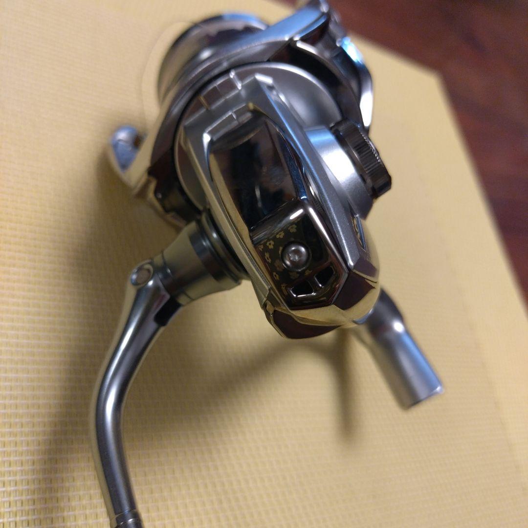 SHIMANO STRADIC 3000XGM-K ストラディック　ケース付
