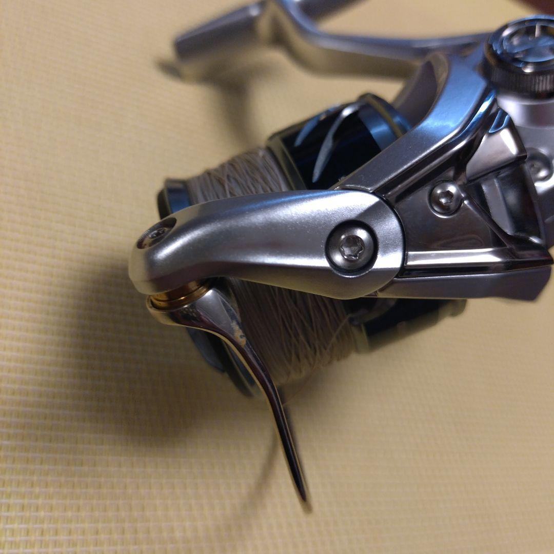SHIMANO STRADIC 3000XGM-K ストラディック　ケース付