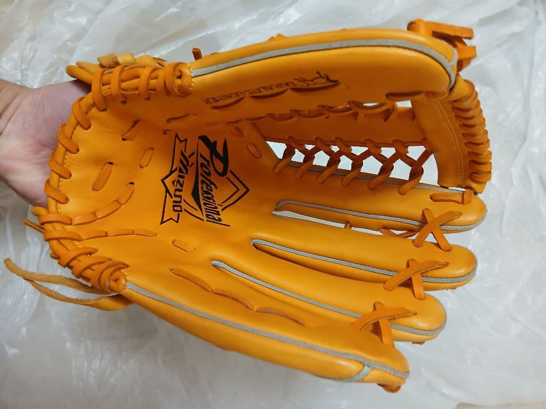 外野グローブ　2個　イチローモデル　ミズノ　　Mizuno