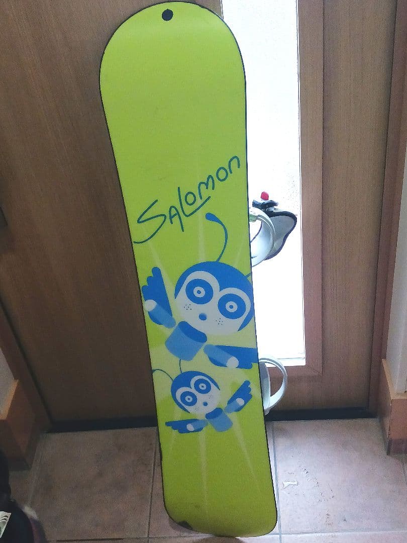 SALOMONサロモンのキッズスノーボードビンディング付きセット 中古品