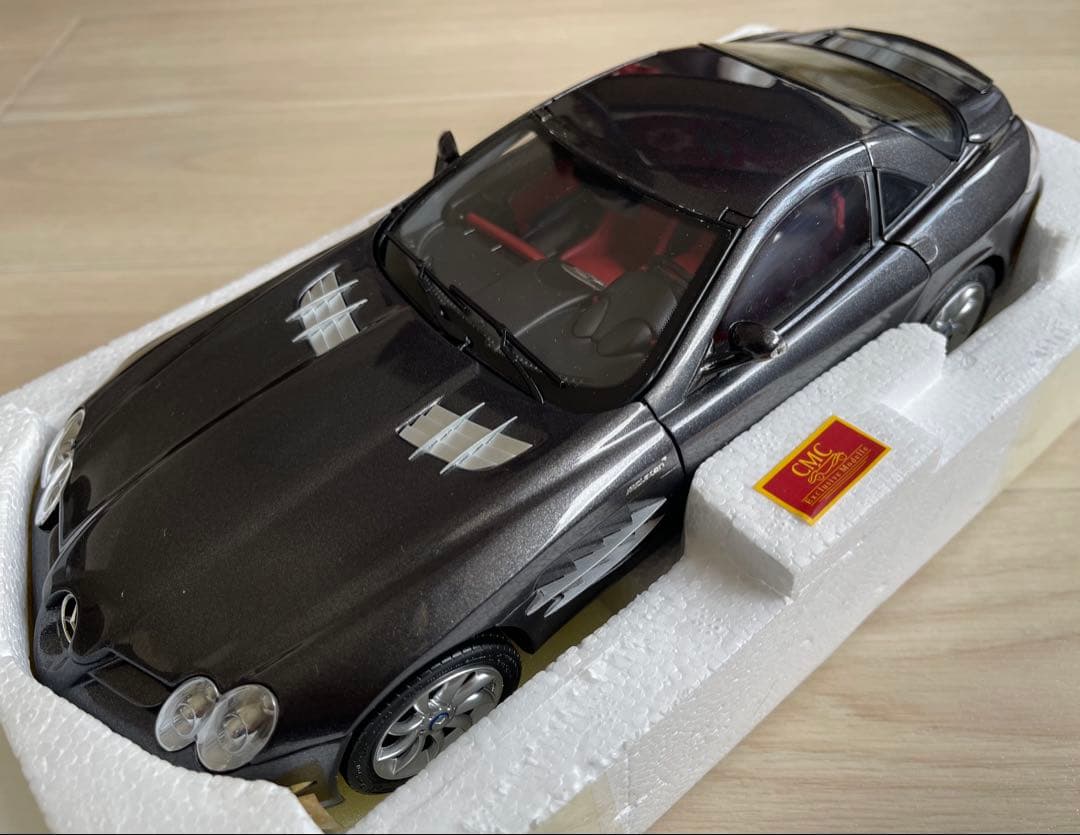 絶版新品超希少　CMC/ 1/18 メルセデスベンツ SLR ブラックメタリック
