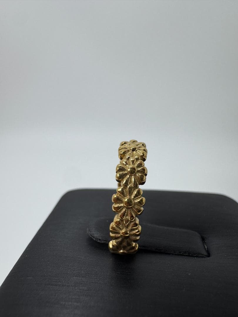 《日本製18金》K18花模様のゴールドリング2.07g 11号 即日発送