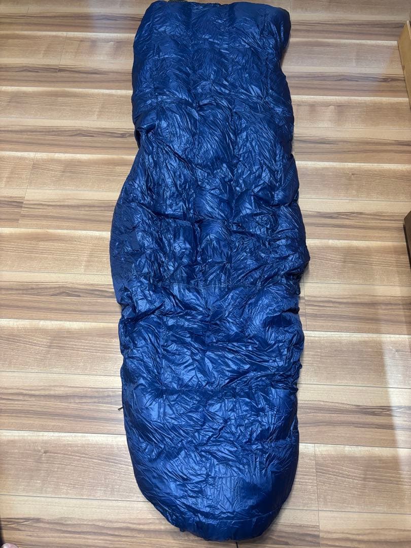 アウトドア寝具 ENLIGHTENED EQUIPMENT REVELATION 850FP