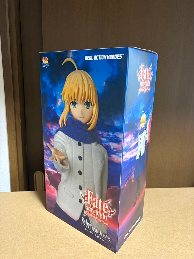 未開封 メディコムトイ セイバー 私服 rah Fate フィギュア ドール