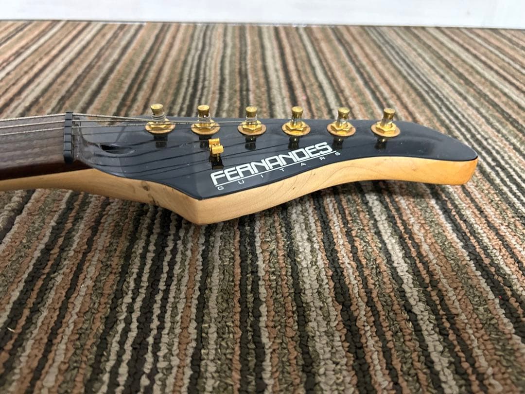 FERNANDES エレキギター ブラック