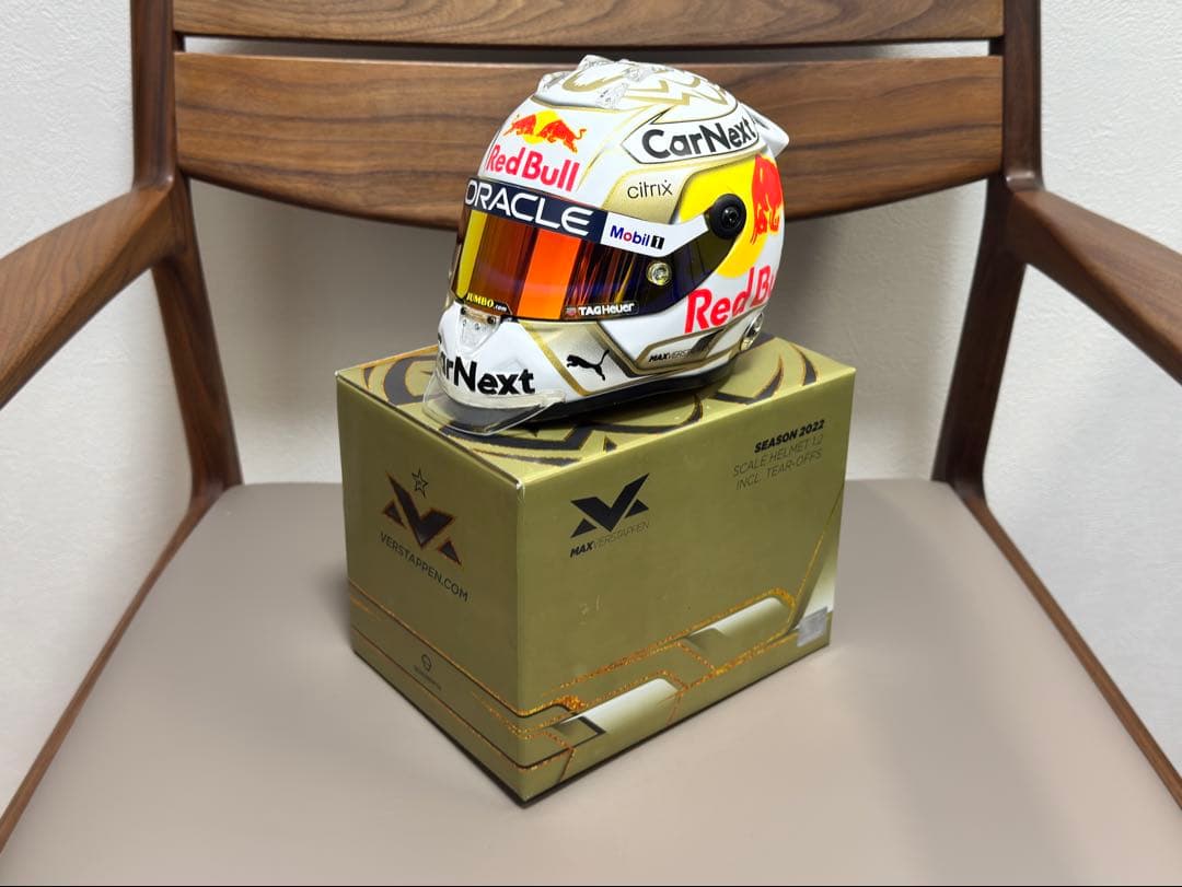 マックス フェルスタッペン 2022シーズン ヘルメット 1/2スケール
