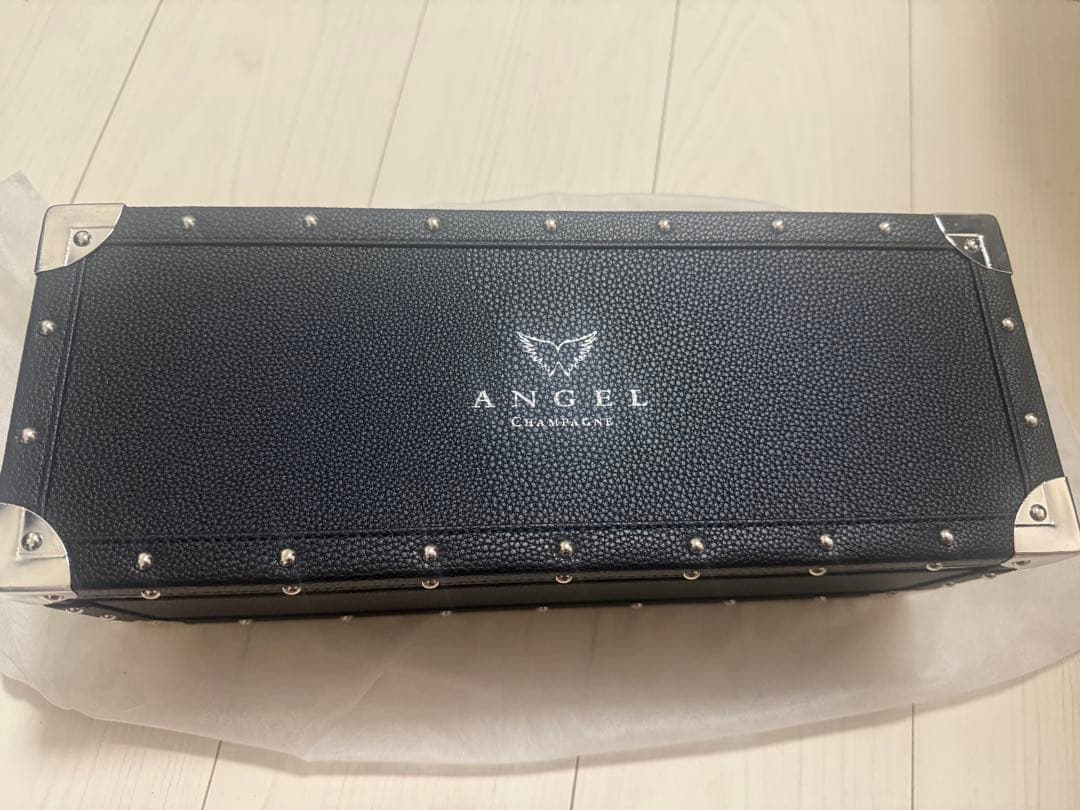 【新品未開封】エンジェルシャンパン　ブラック