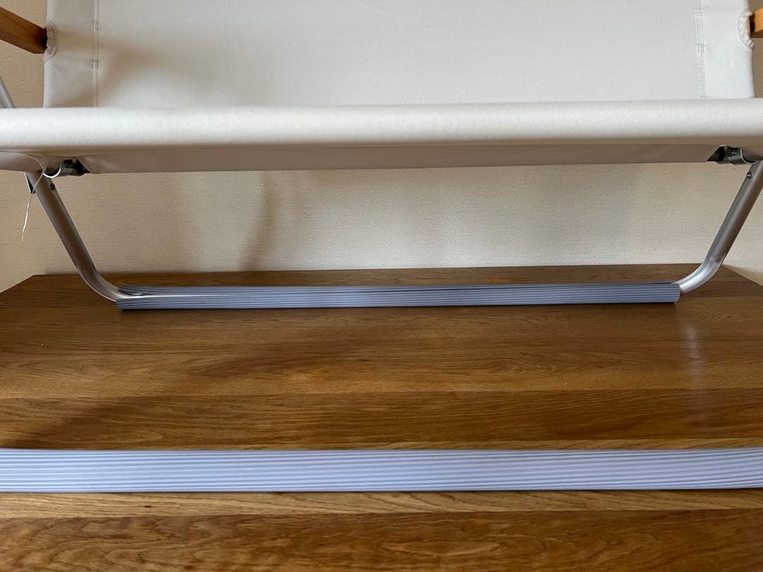 無印アルミベンチ