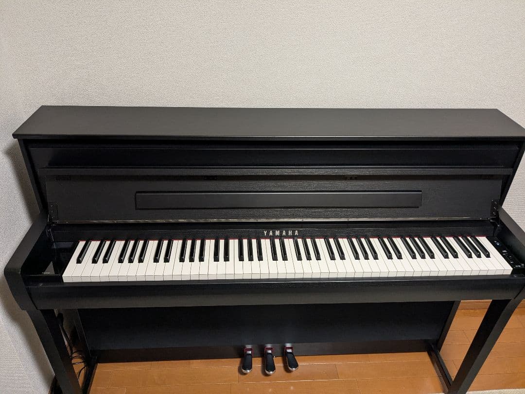 YAMAHA Clavinova CLP-785B（2022年製)