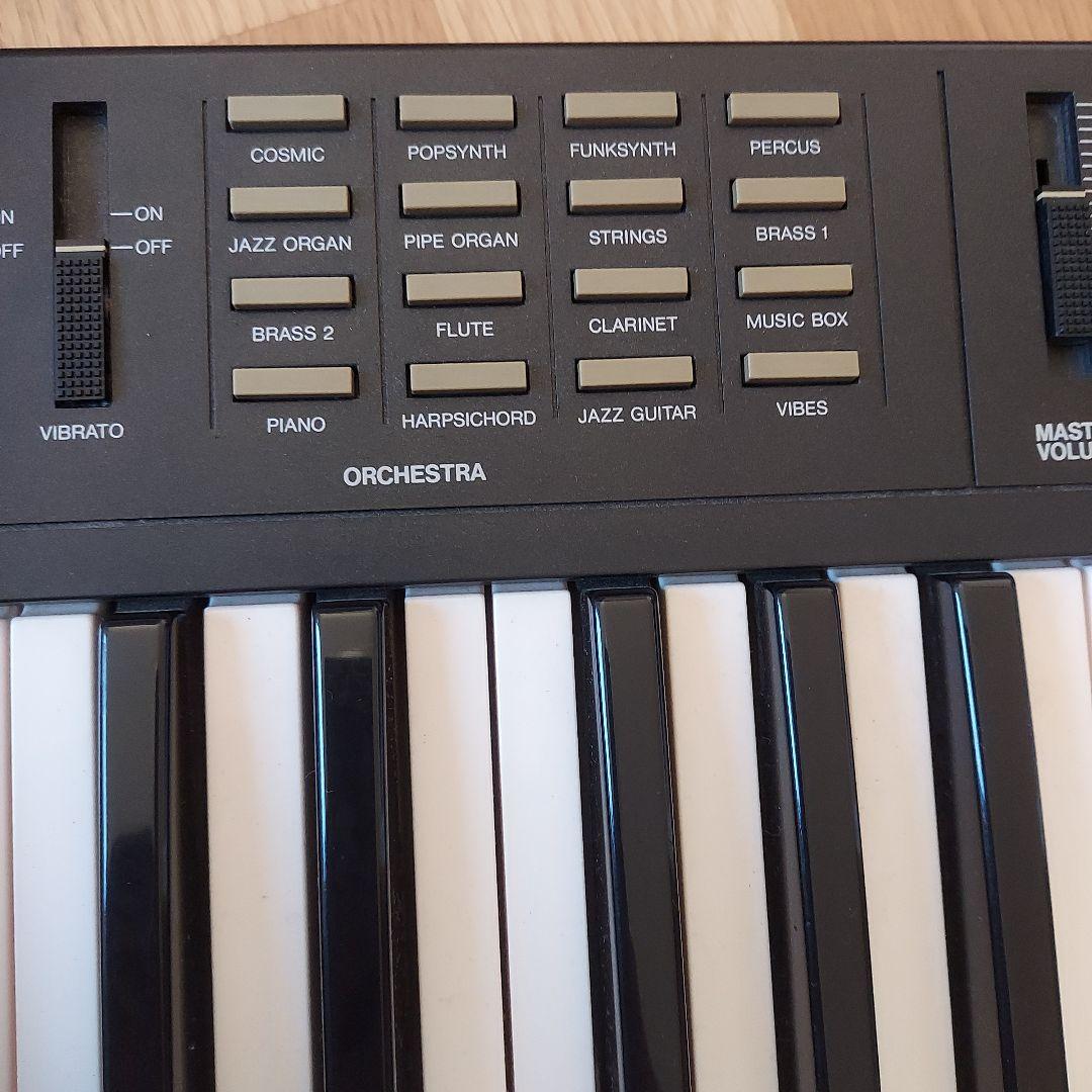 YAMAHA PORTATONE PSR-11 キーボード ヴィンテージ