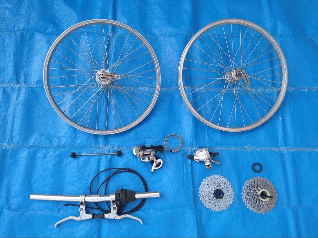 アレックスモールトン ＴＳＲ９ ホイール その他パーツ群　ミニベロ