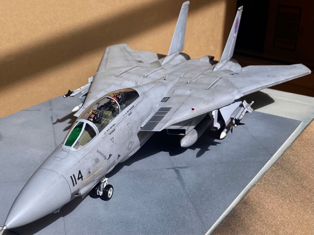 【鯛2024ページ】ハセガワ 1/48 F-14A マーヴェリック&グース