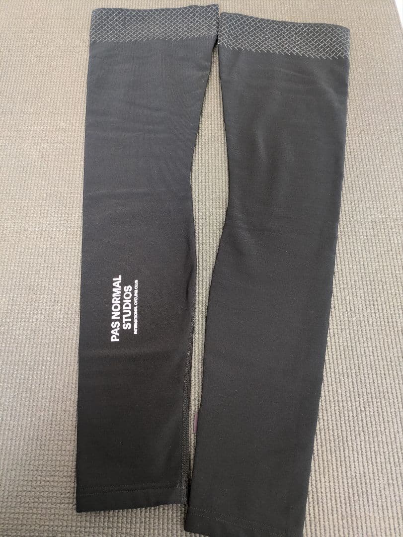 PAS NORMAL STUDIOSレッグウォーマー黒Mサイズ